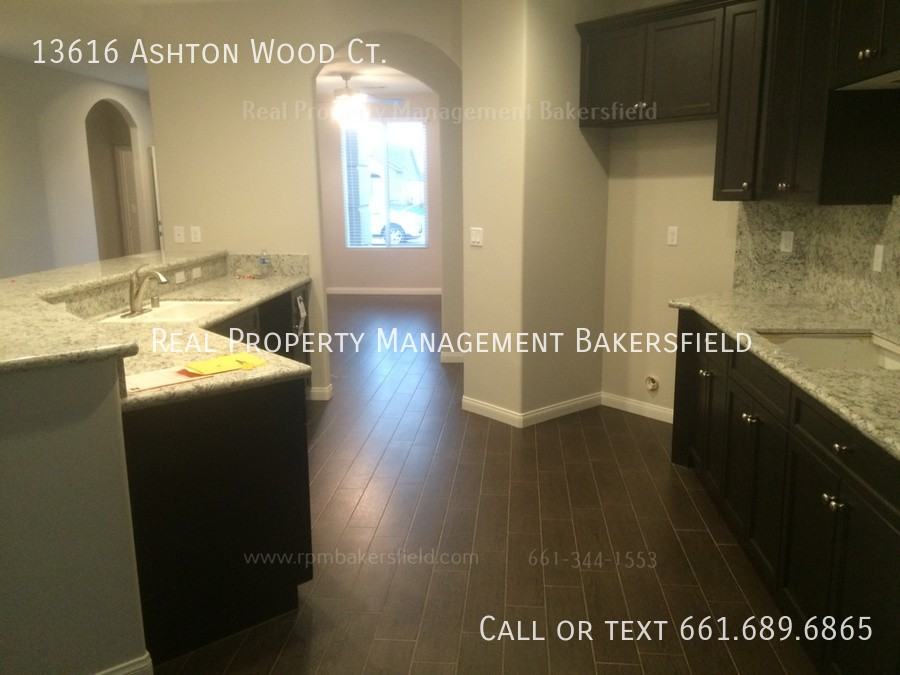 13616 Ashton Wood Ct - Photo 6 of 25