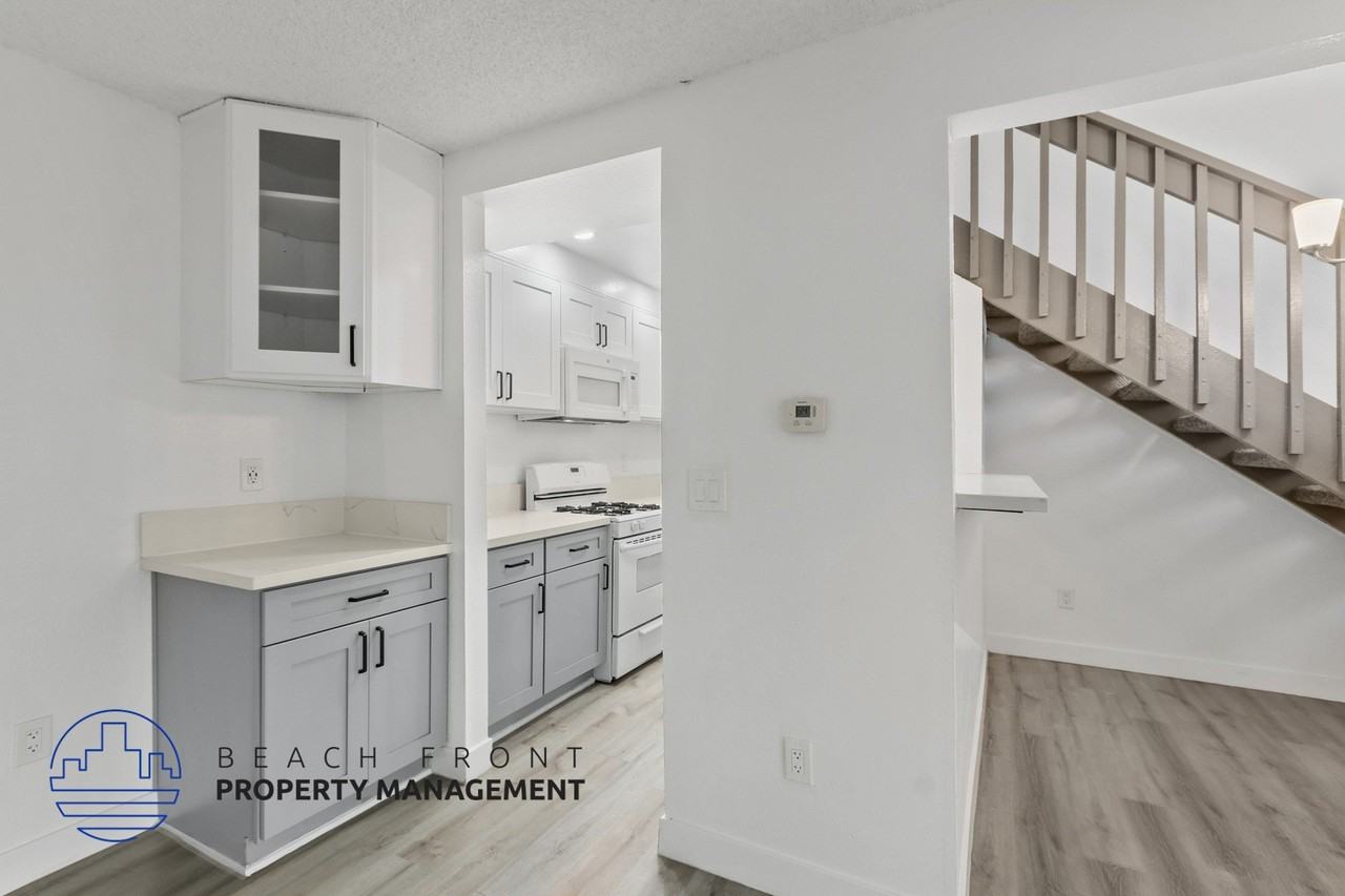 Amberwood Park Apartments - Photo 2 of 12