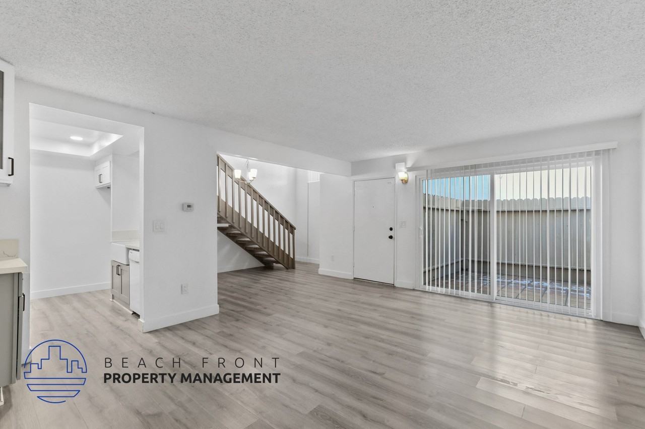 Amberwood Park Apartments - Photo 4 of 12