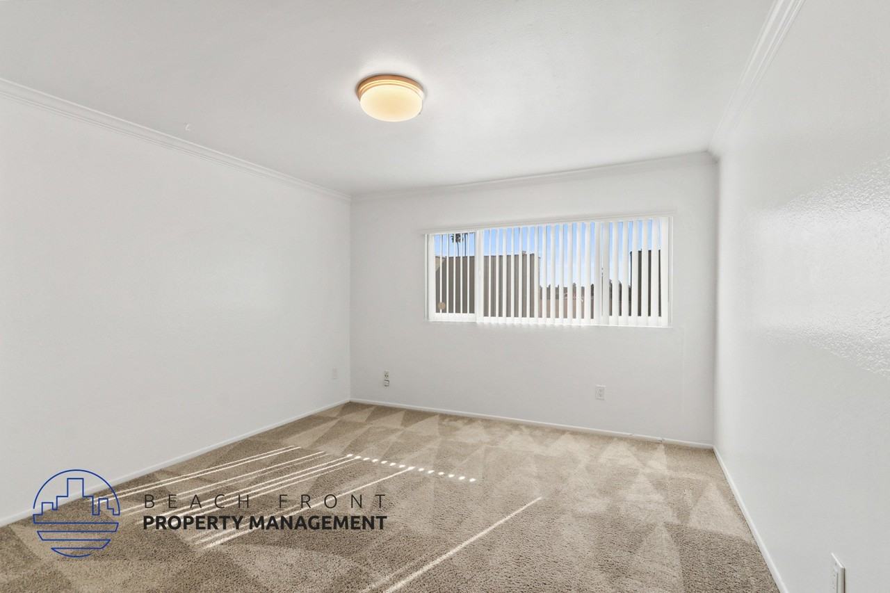 Amberwood Park Apartments - Photo 5 of 12