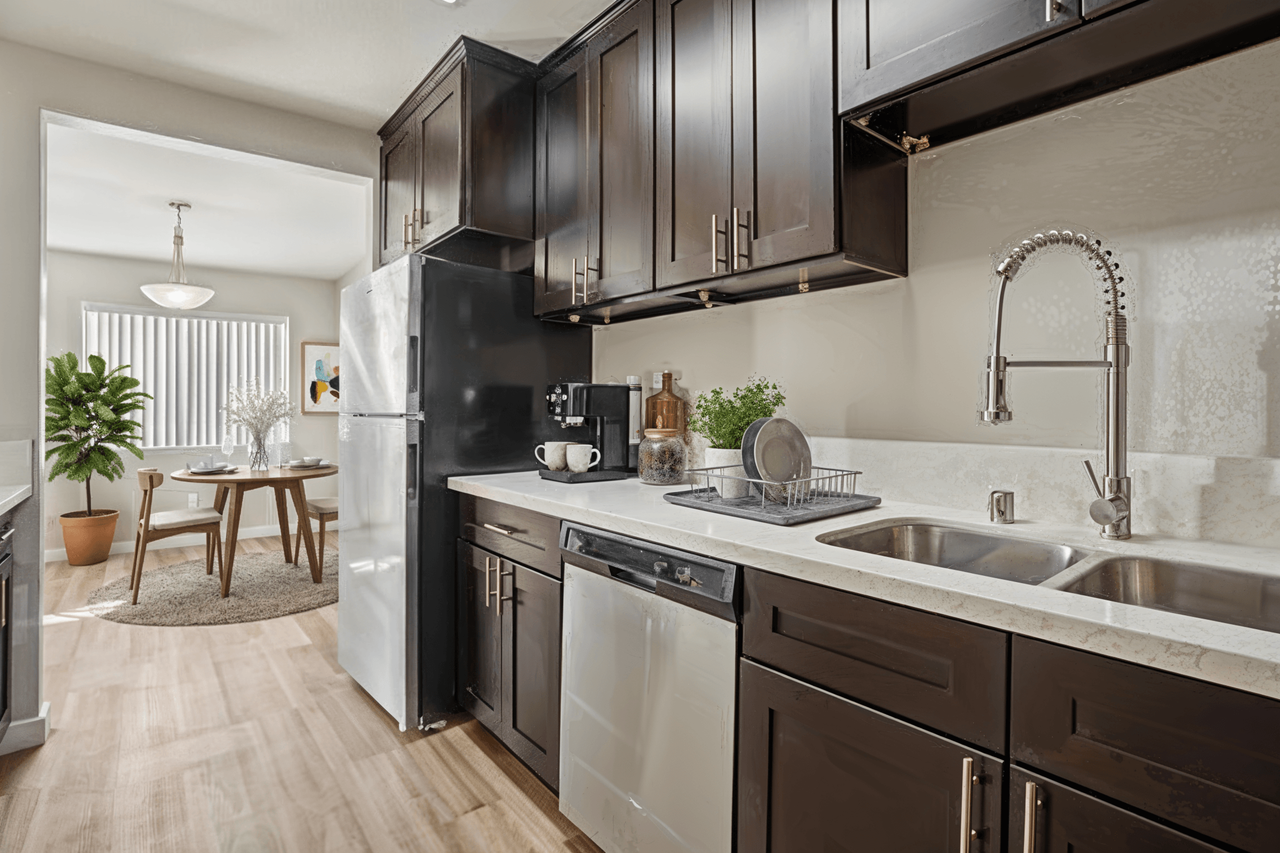 Chadron Apts - Photo 3 of 48