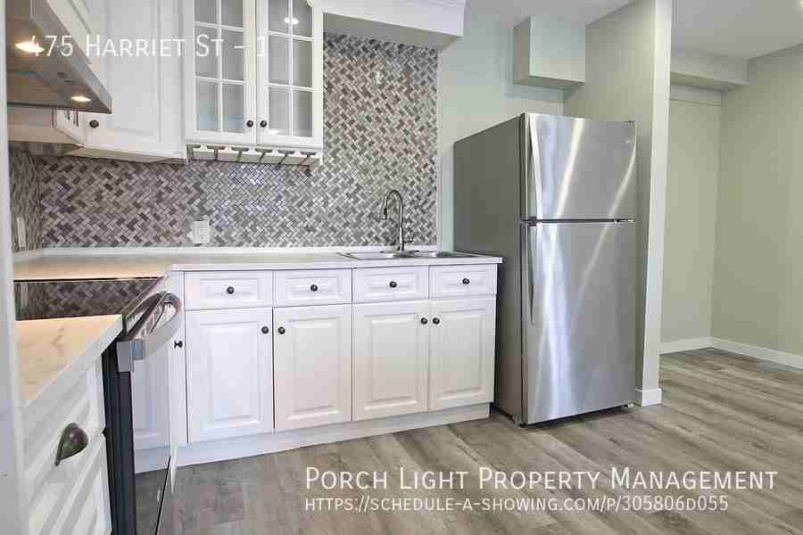 475 Harriet St #1 - Photo 4 of 18