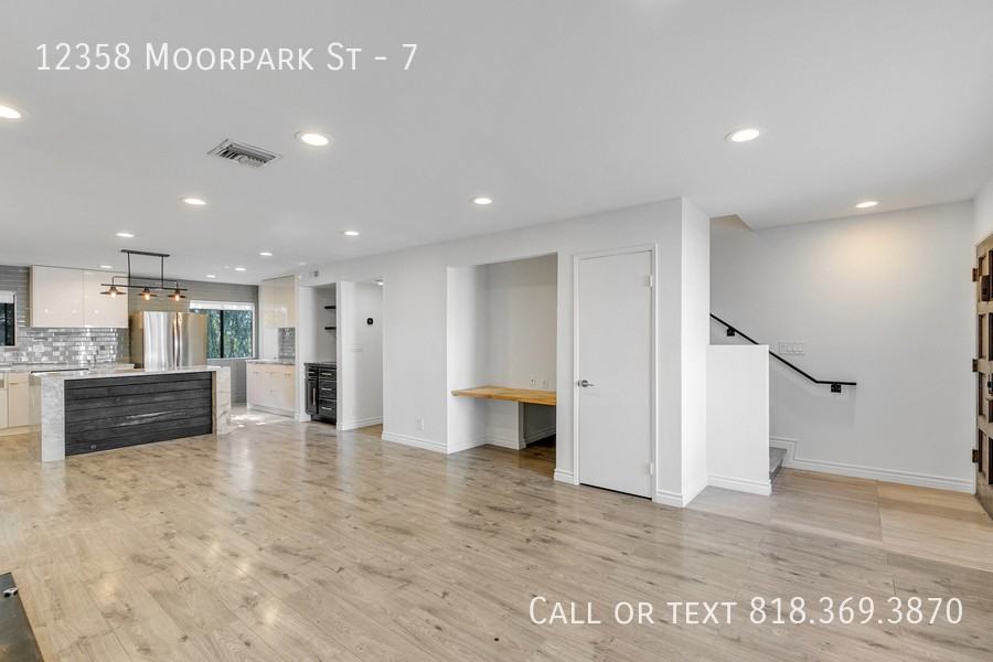 12358 Moorpark St #7 - Photo 2 of 35