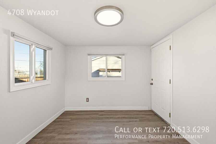4708 Wyandot St - Photo 6 of 20
