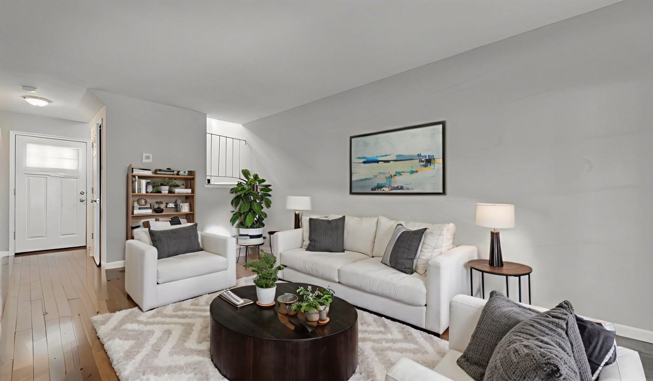 4364 Varnum Pl Ne - Photo 2 of 21