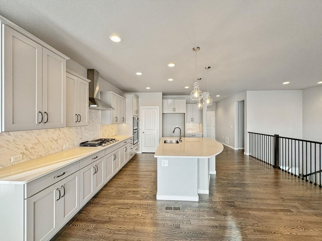 8633 Noreen Falls Dr - Photo 6 of 22