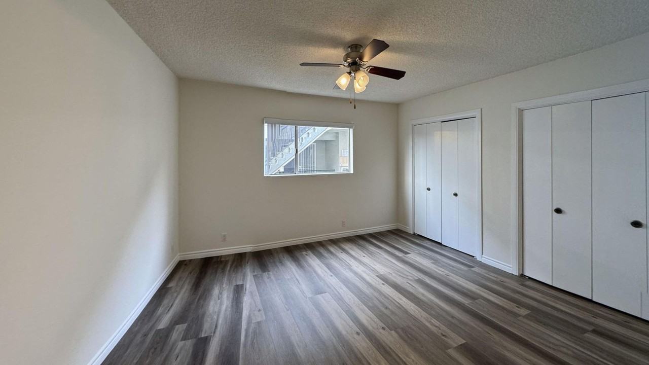 12031 Pacific Ave #1 - Photo 6 of 11