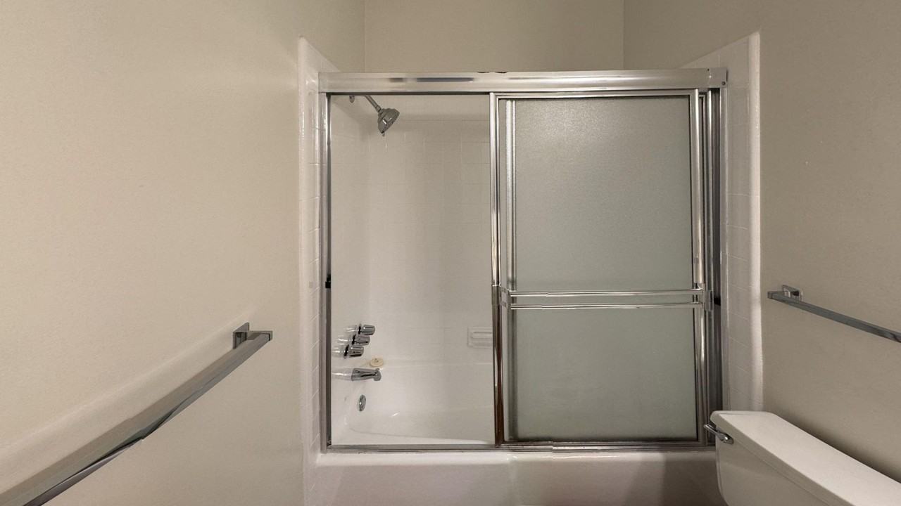 12031 Pacific Ave #1 - Photo 7 of 11