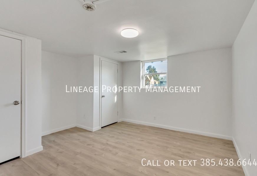 1954 S 700 E - Photo 2 of 16