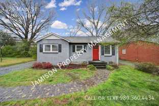 424 Main St - Photo 1 of 1