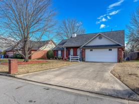 7713 S 24th St - Photo 1 of 1