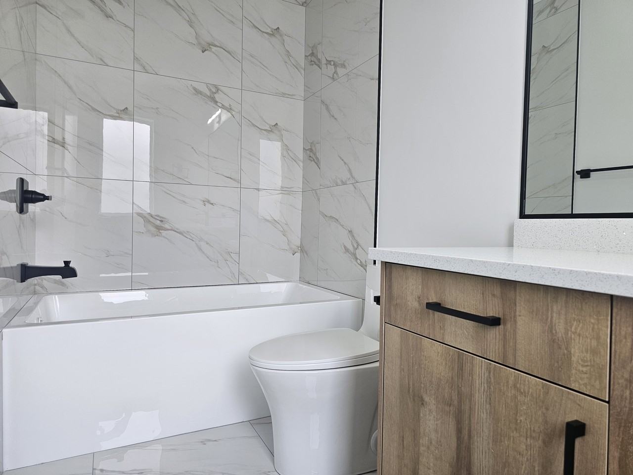 15315 95 Avenue Northwest - 1 Main #1MAIN - Photo 6 of 10