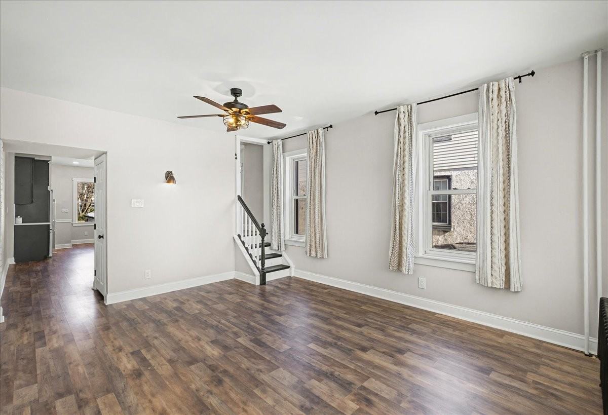 515 Harrison Ave #1 - Photo 5 of 50