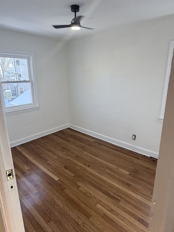 78-80 Hanford Street - Right Side - Photo 3 of 6