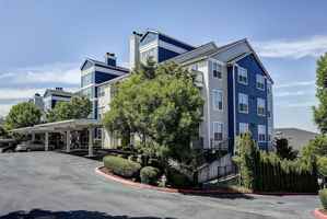 featured image of 1460 Ne Hawthorne St