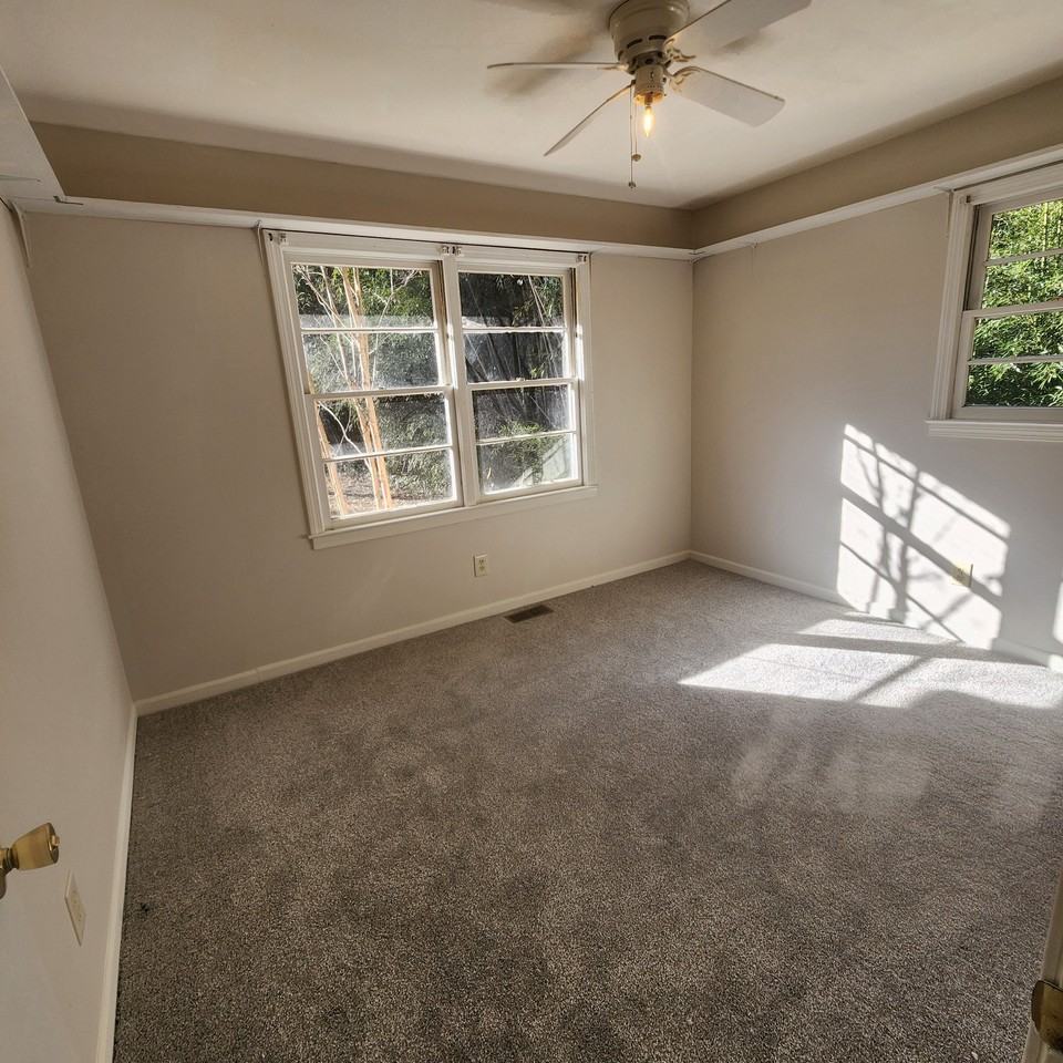 60 Stallings Rd #1 - Photo 7 of 12