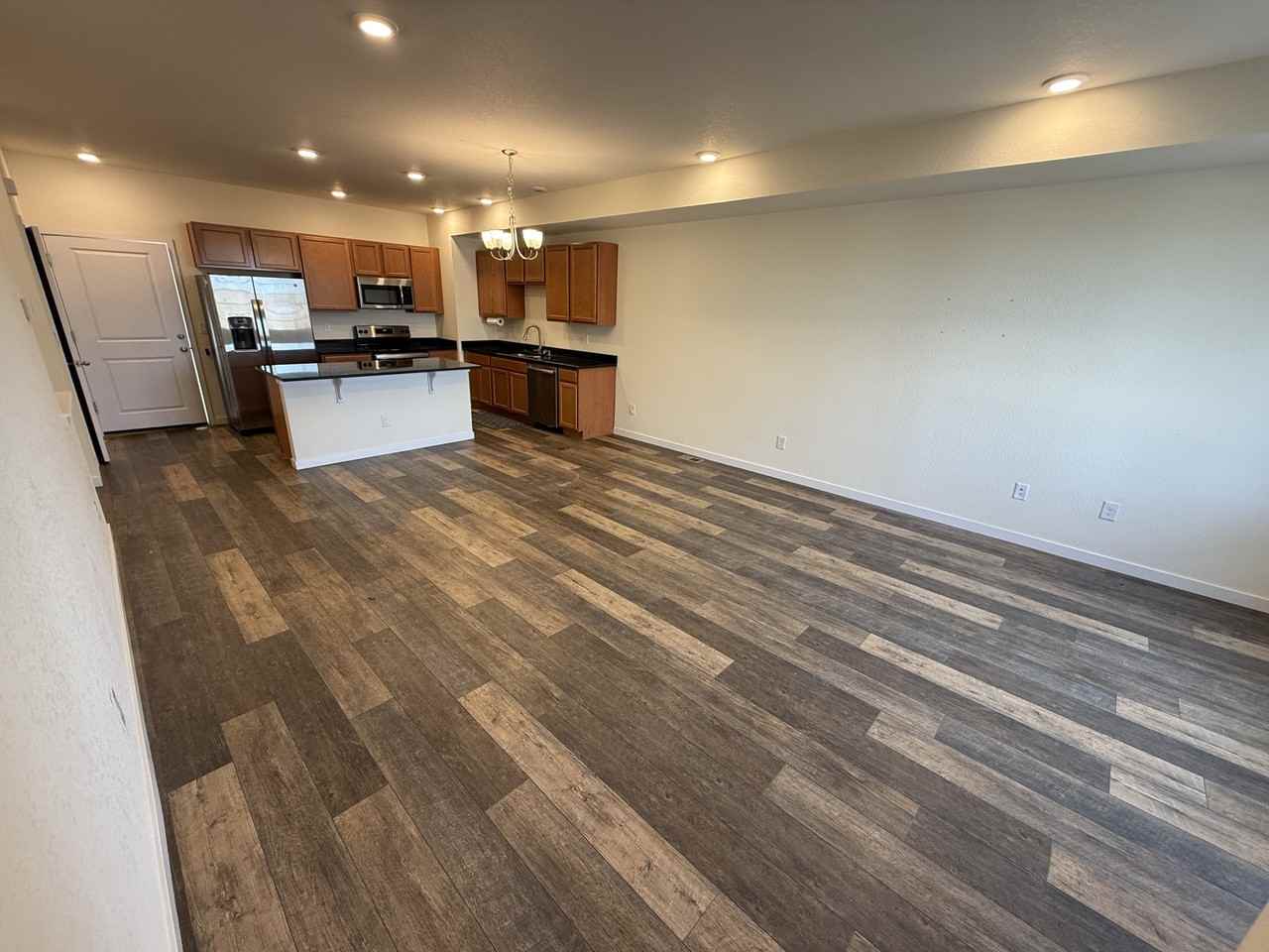 885 E 98th Ave #1 - Photo 5 of 18