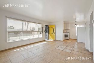 47TH824 - Photo 1 of 1