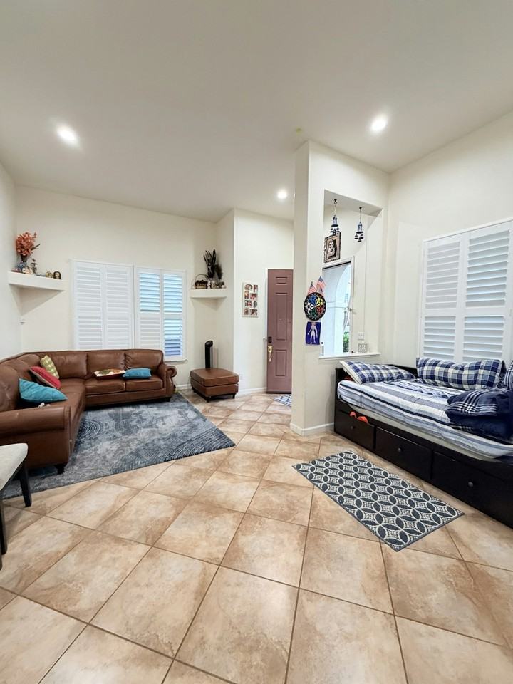 4150 Munoz Court - Photo 7 of 19