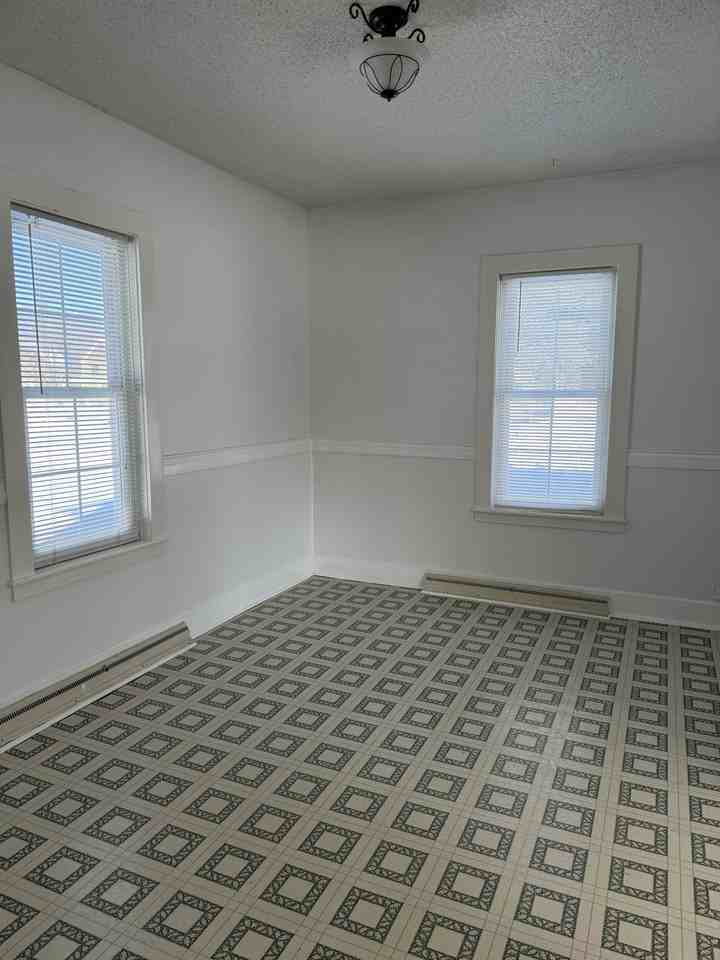 641 12th Street North - Photo 6 of 15