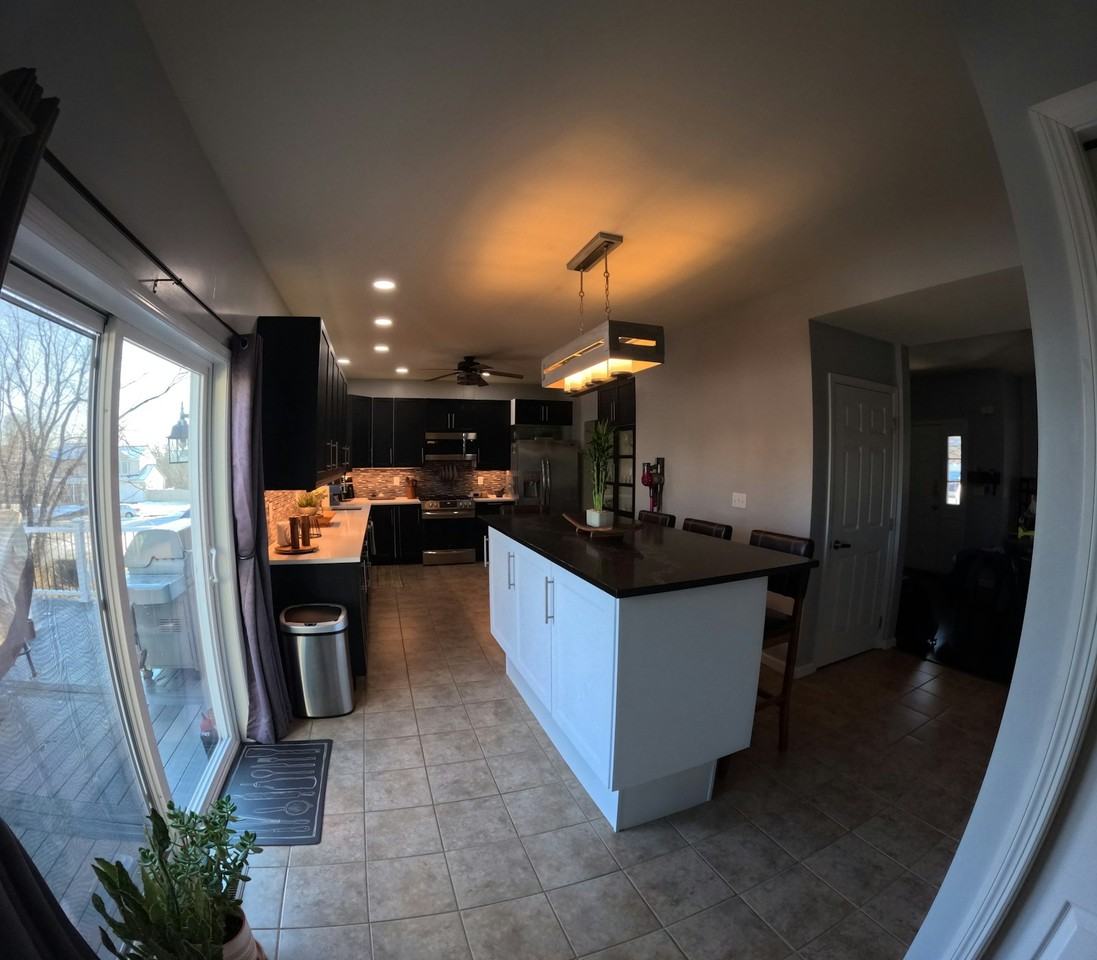 105 Joshua Dr - Photo 2 of 31