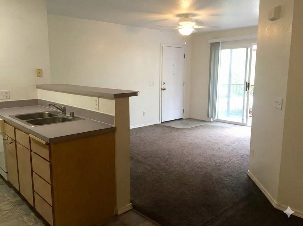 131 Baker St #1 - Photo 5 of 6