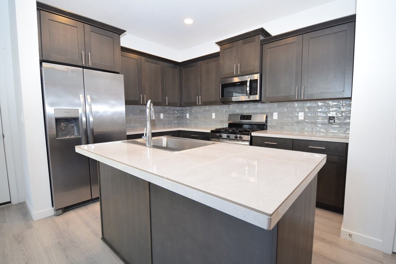 1400 S 29th Blvd #1 - Photo 3 of 43