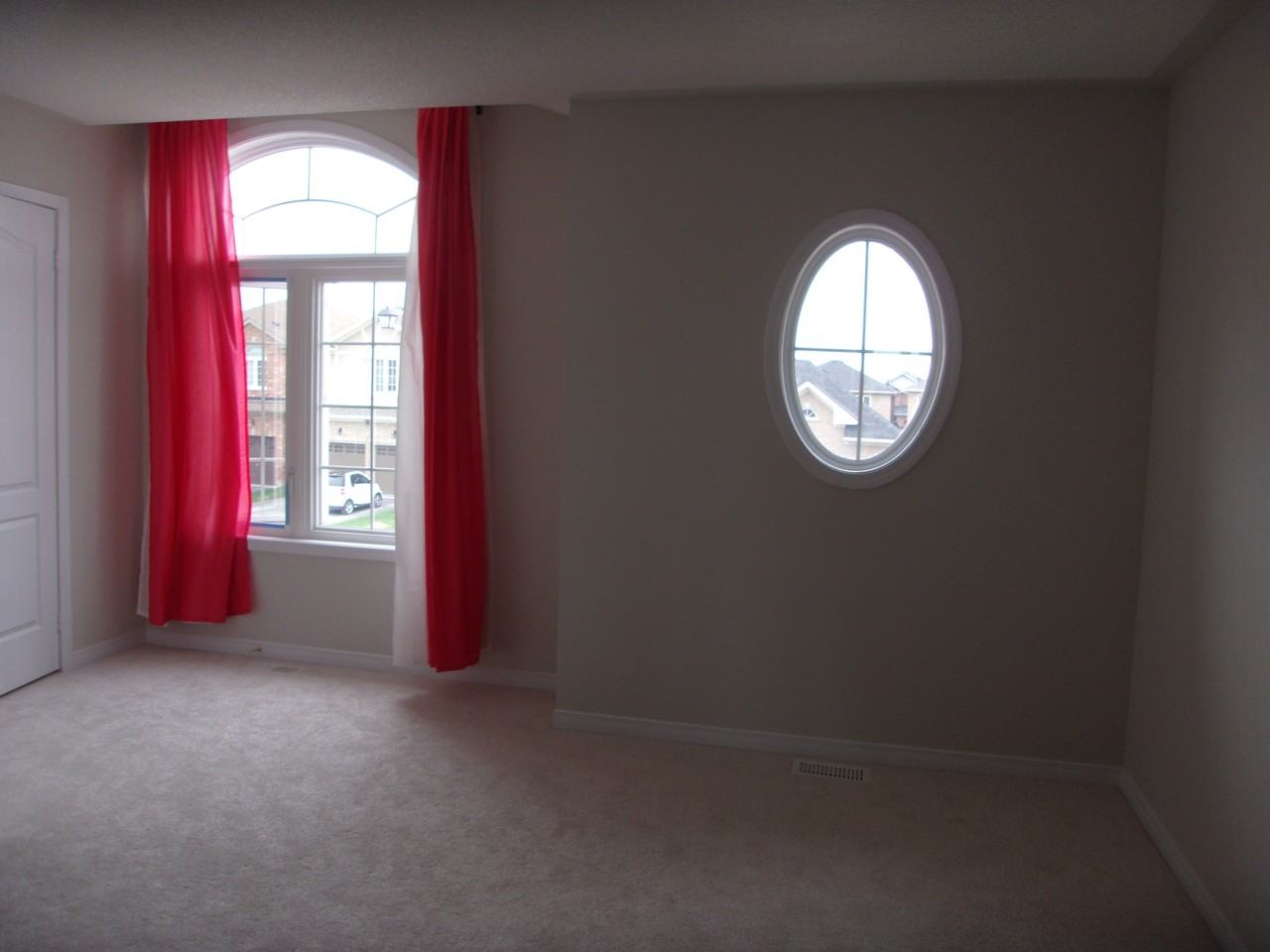 178 Richardson Crescent - Photo 7 of 12