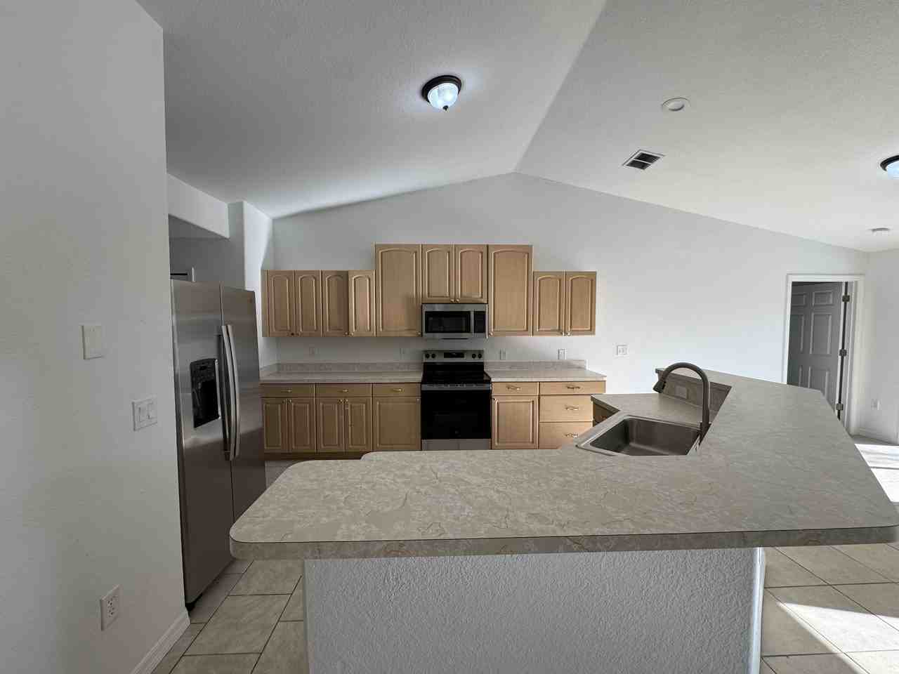 3614 Cordova Ter #1 - Photo 2 of 20