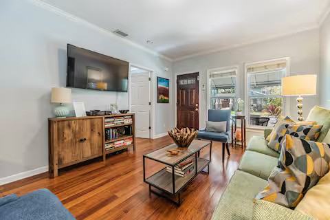 209 W Osborne Ave #NA - Photo 2 of 19