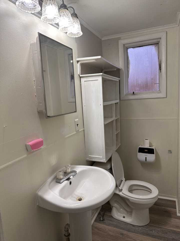 109 Chestnut St #B - Photo 6 of 14