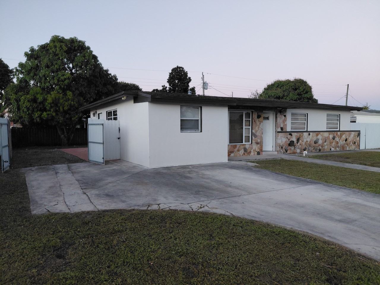 5255 Nw 181st Ter #NA - Photo 2 of 7