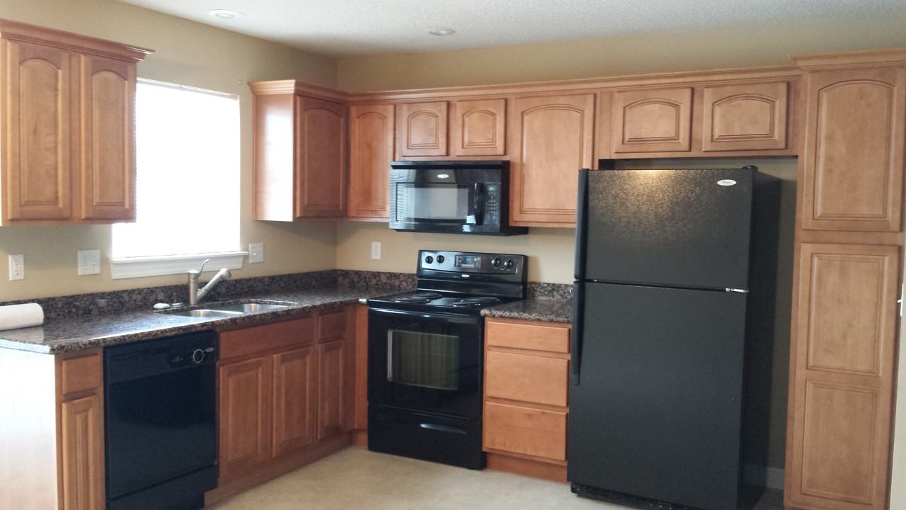 814 Sw Peach Tree Ln #814 - Photo 2 of 3