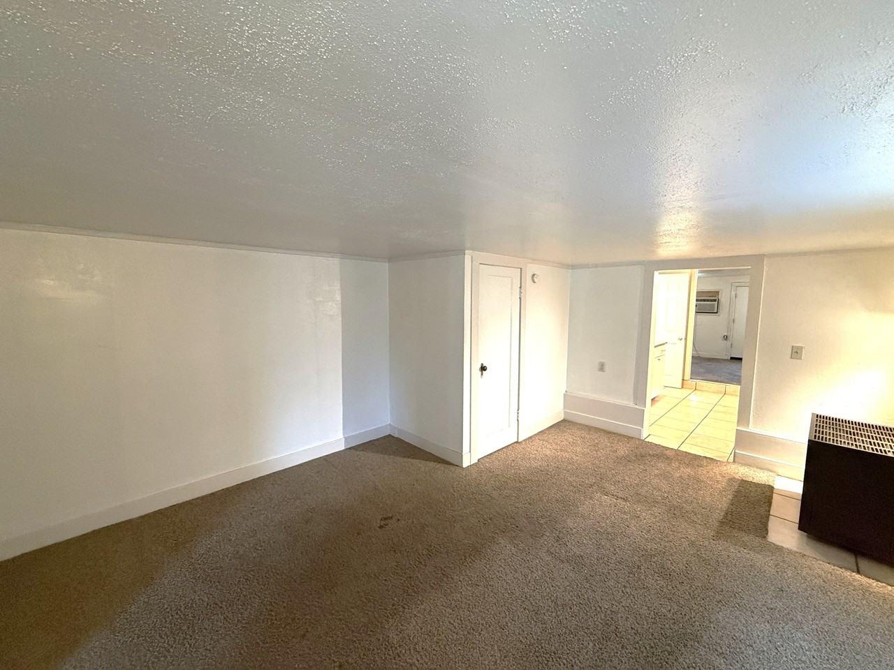 832 West 1st Street (K) - Photo 2 of 11