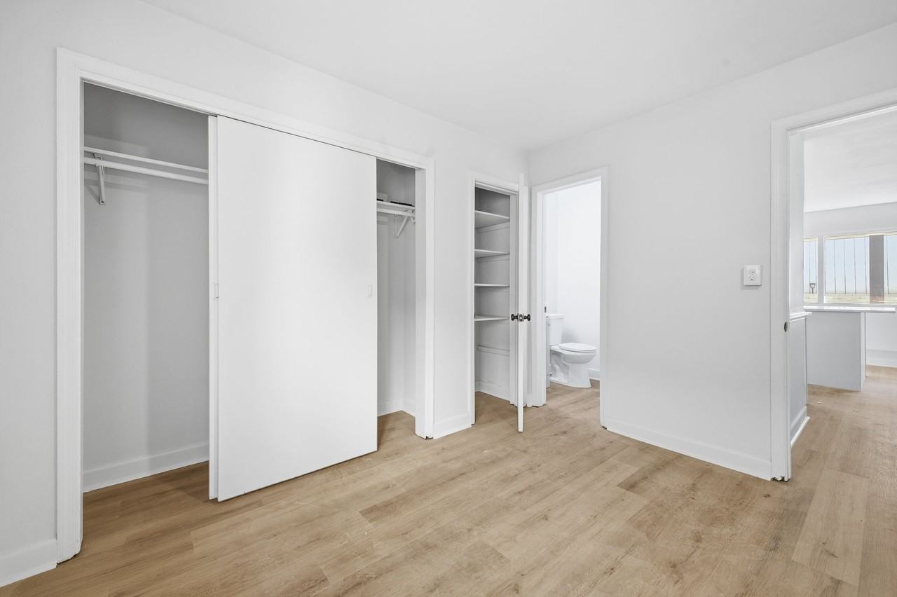 2065 East Ocean View Ave - Photo 6 of 15