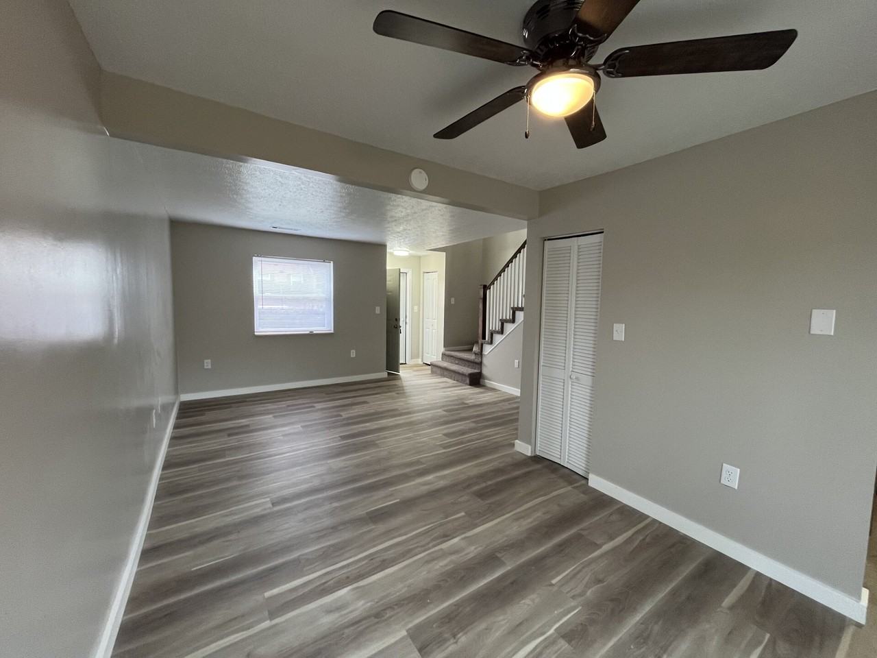 405 - 420 Bicentennial Way - Photo 3 of 12