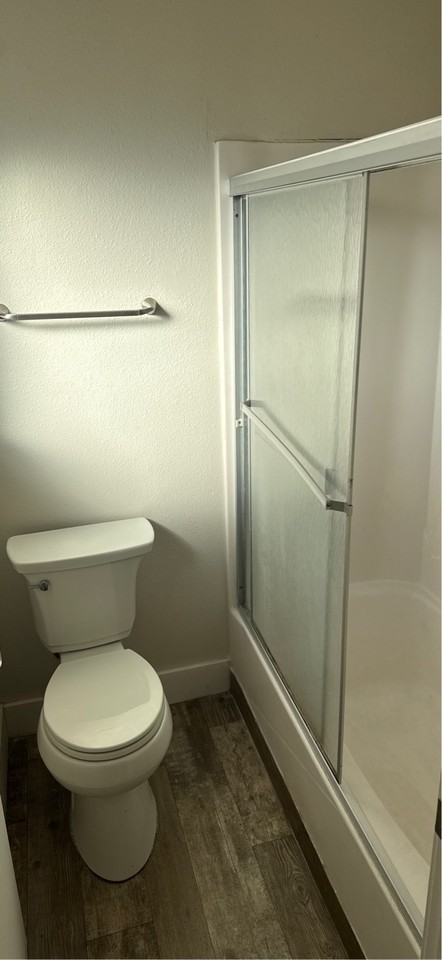 166 Northeast 8th Street - Photo 6 of 8