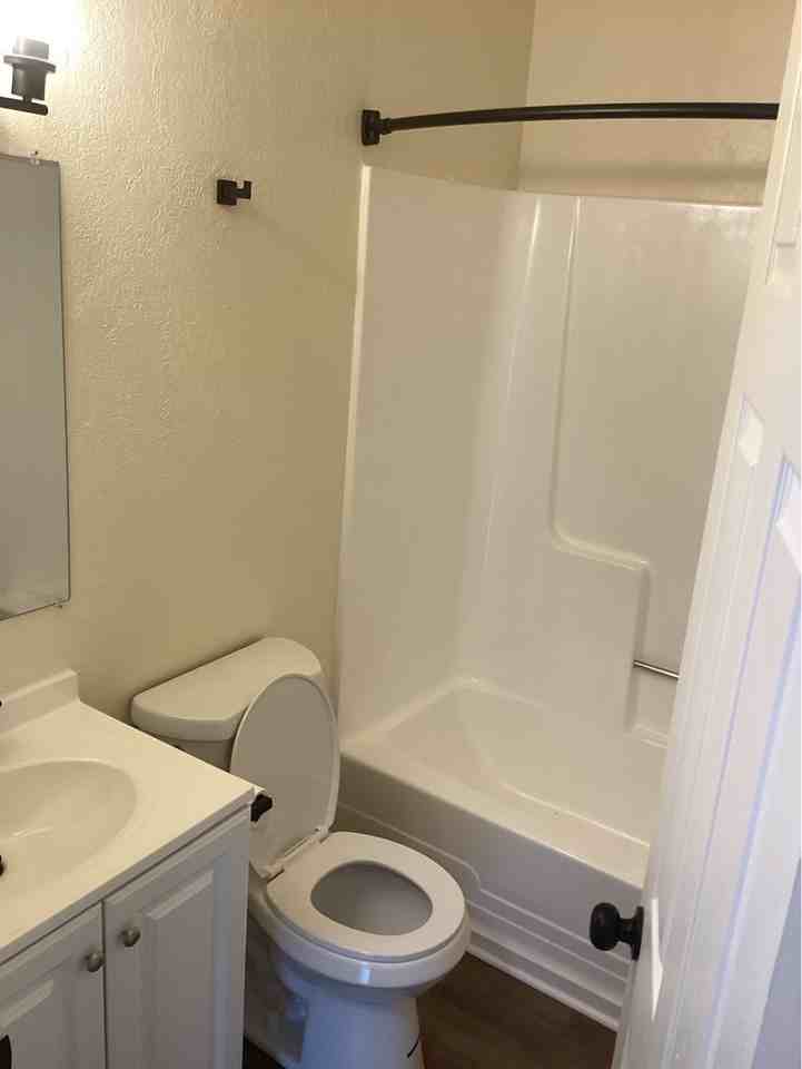 847 Southeast East Slope Road - Photo 6 of 17