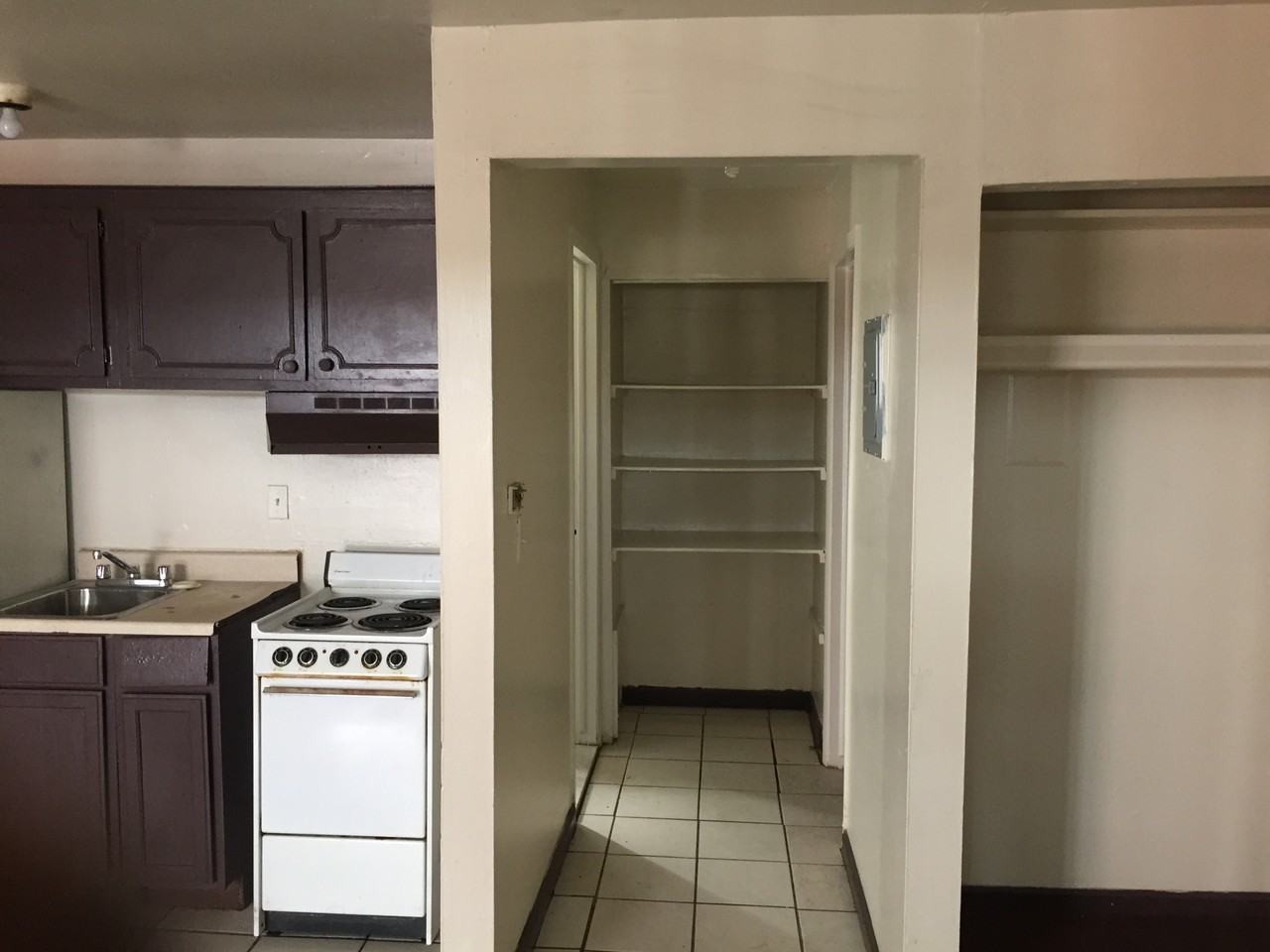 12775 Plymouth Rd - Photo 6 of 12