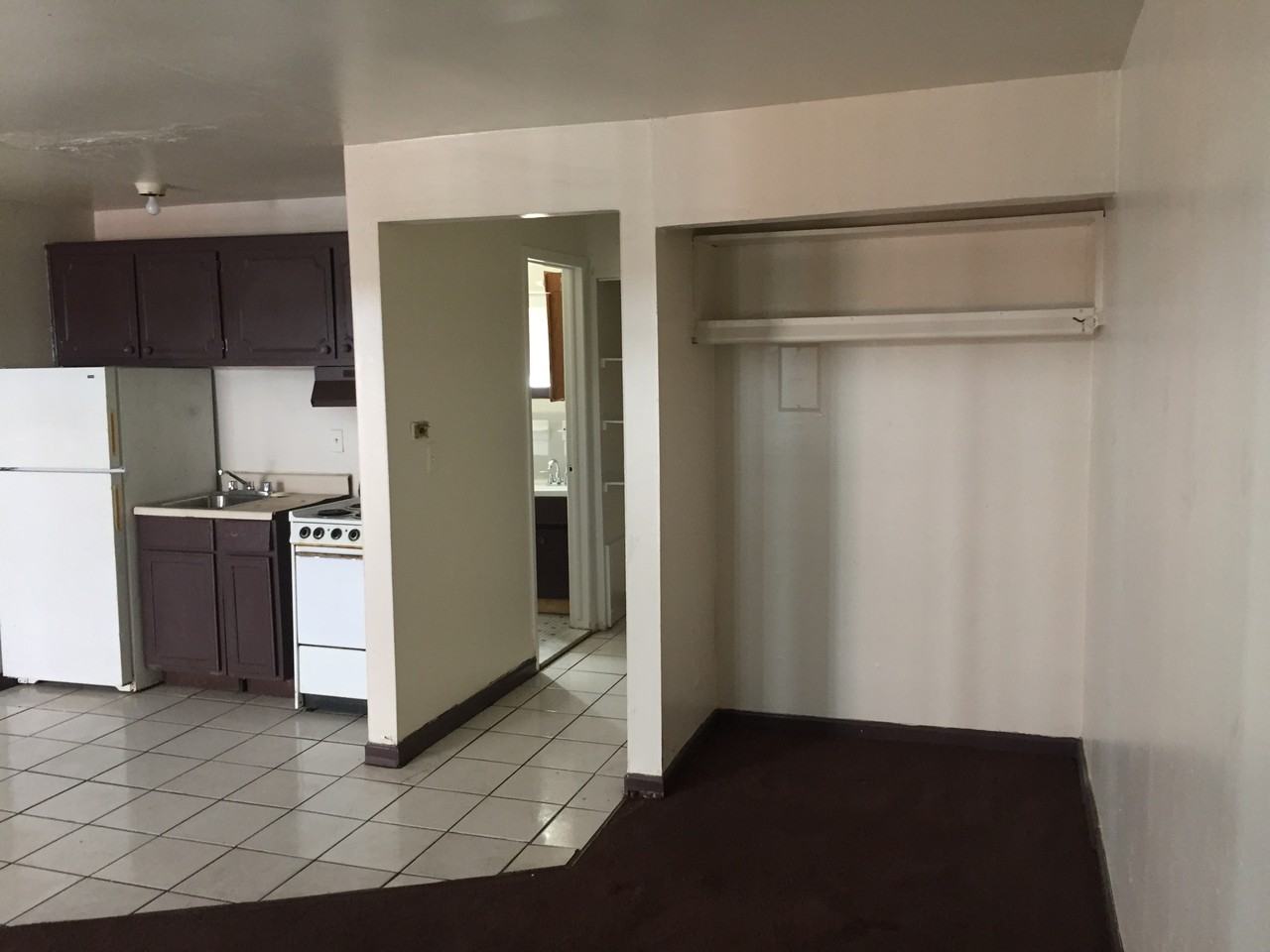 12775 Plymouth Rd - Photo 7 of 12