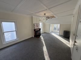 featured image of 427 N Cayuga St