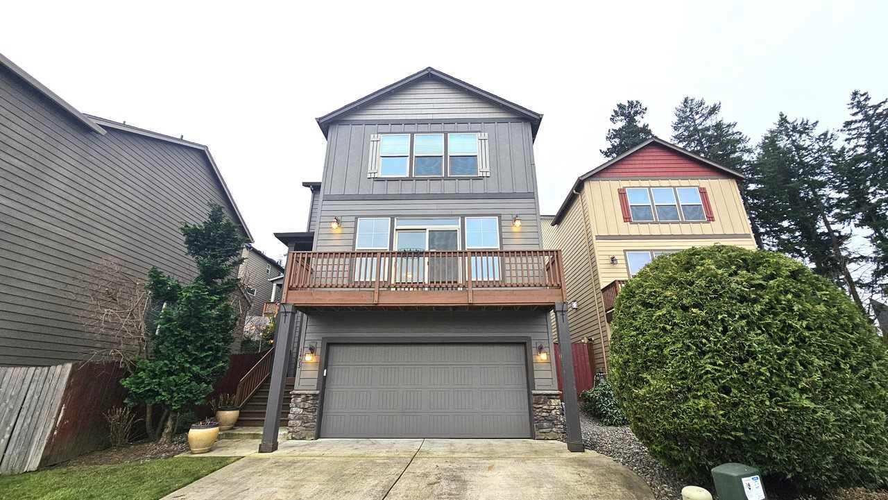 1403 Ne 71st Dr #1 - Photo 2 of 18