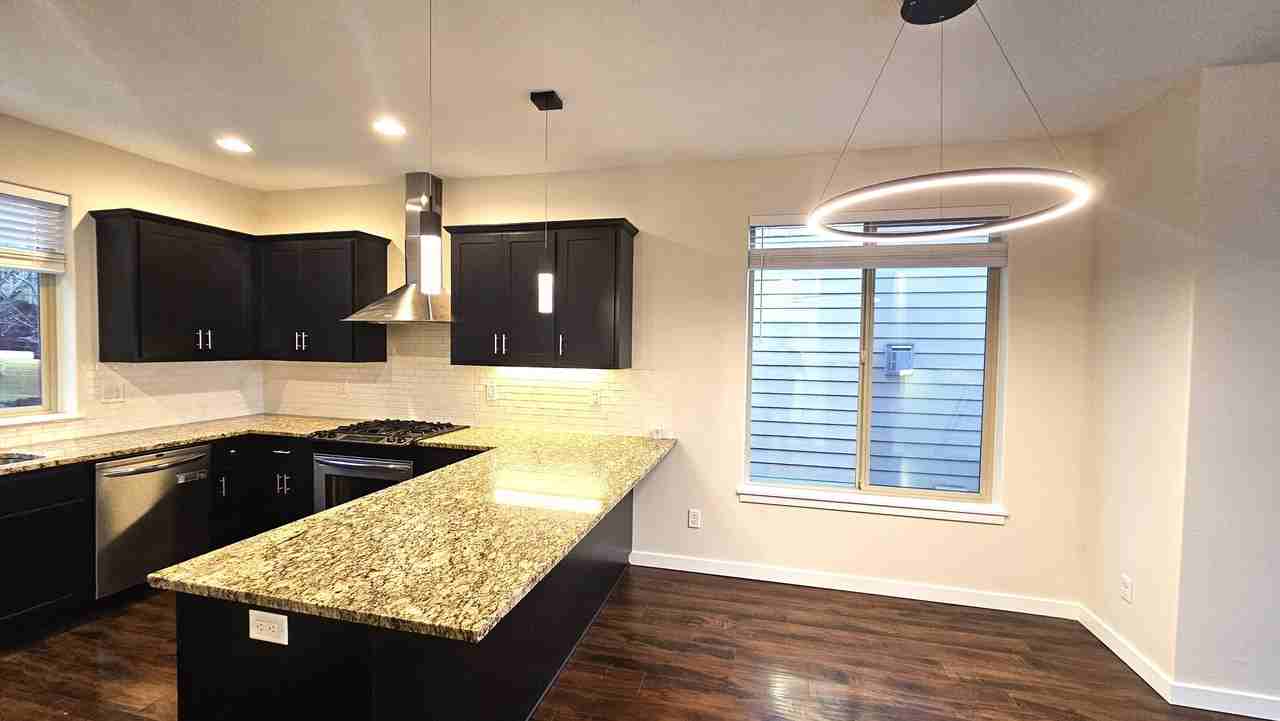 1403 Ne 71st Dr #1 - Photo 6 of 18