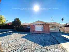 featured image of 3735 W Rose Ln