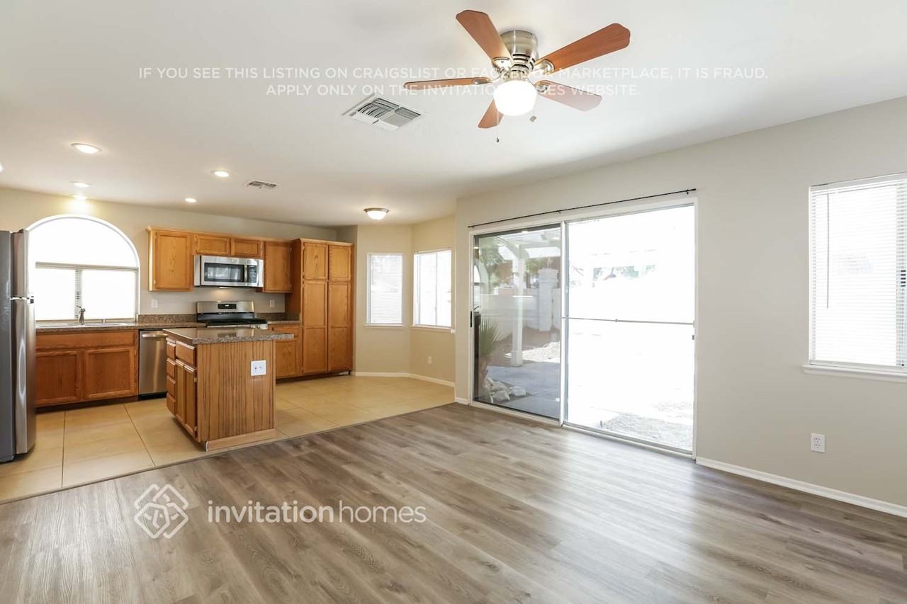 3053 Reef View St - Photo 5 of 16