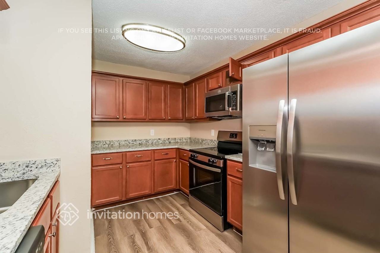 1231 Rutherford Dr - Photo 7 of 17