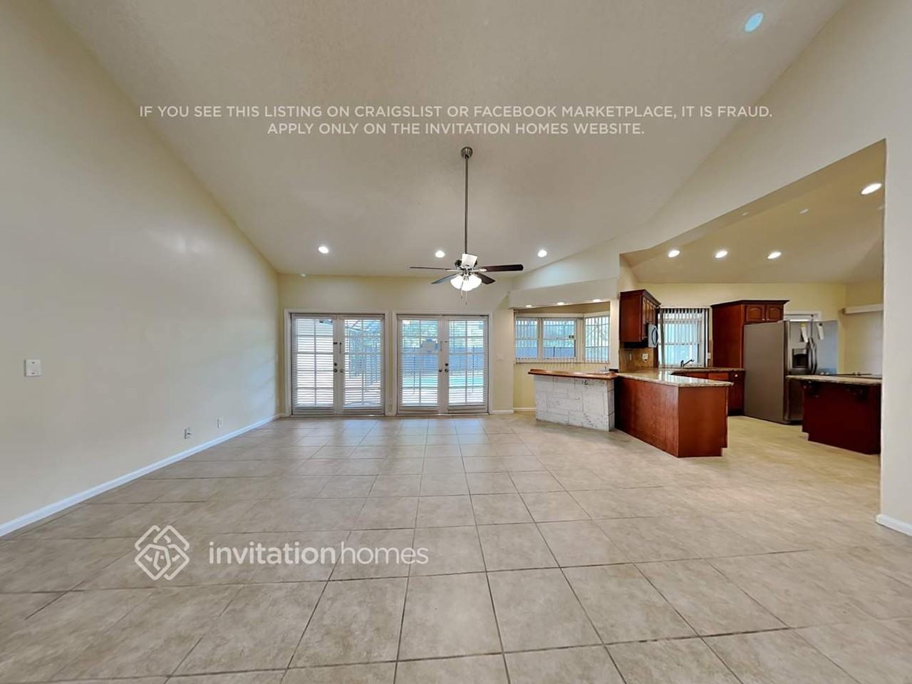 5111 Nw 81st Ter - Photo 4 of 20