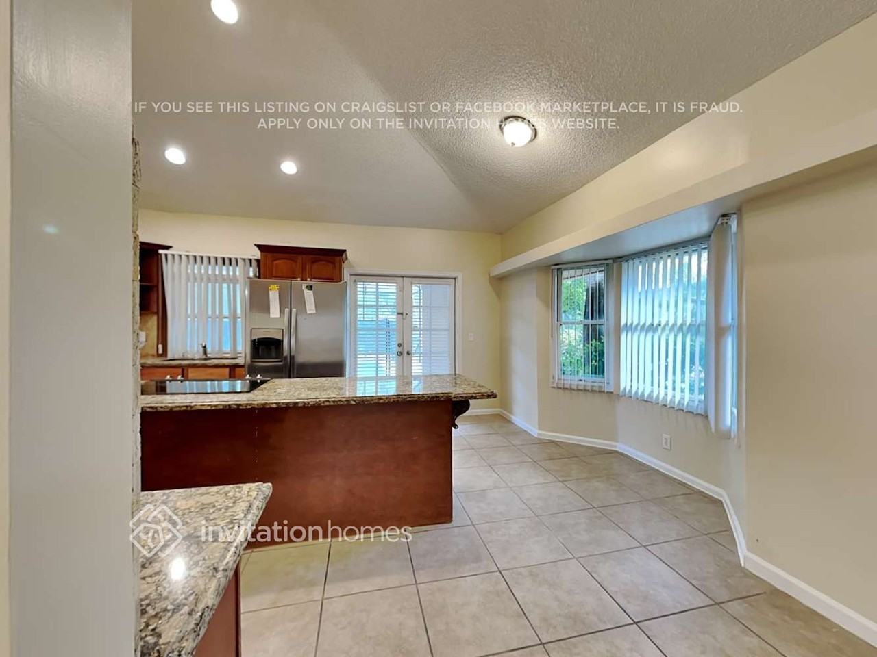 5111 Nw 81st Ter - Photo 6 of 20