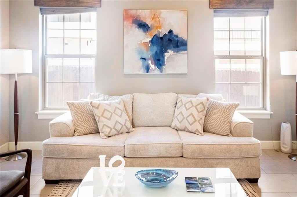 212  SE A  ST Unit #11 #11 - Photo 4 of 22