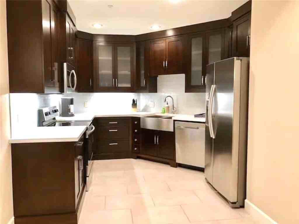 212  SE A  ST Unit #11 #11 - Photo 7 of 22